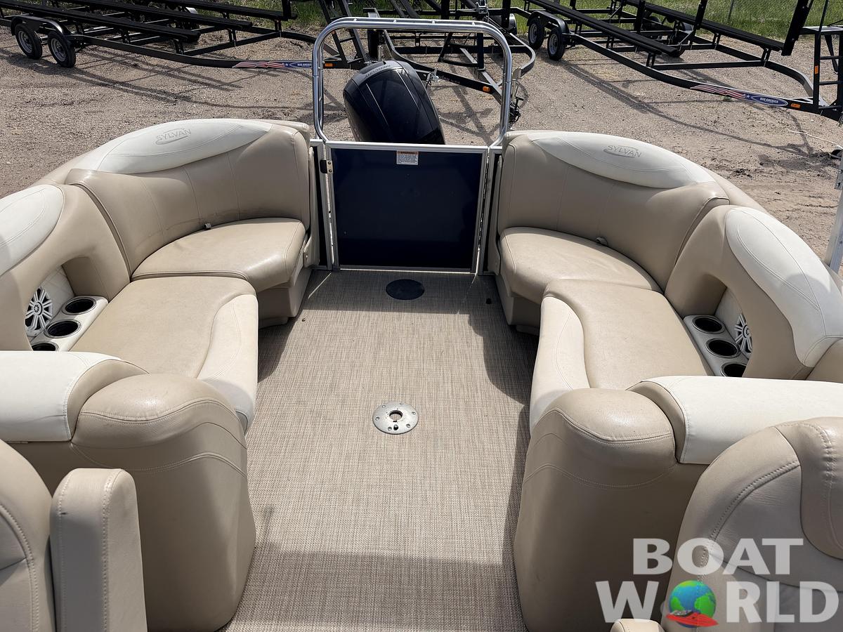 Used 2016 Sylvan Mirage 8524 LE & 150HP Mercury 4Stroke - $29,995