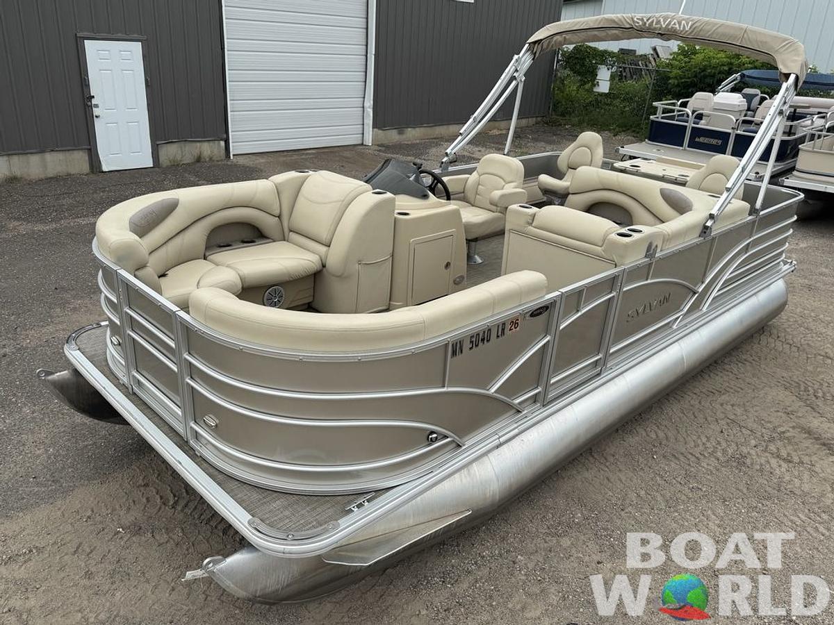 Used 2017 Sylvan 820 Cruise-n-Fish Pontoon
