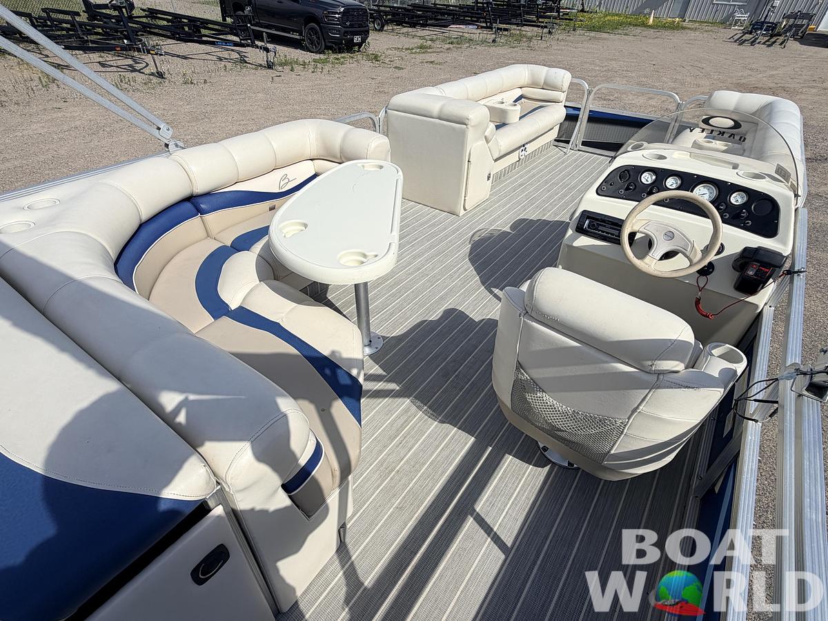 Used 2000 Bennington 2275 LX & 50HP Mercury 4Stroke -$12,995