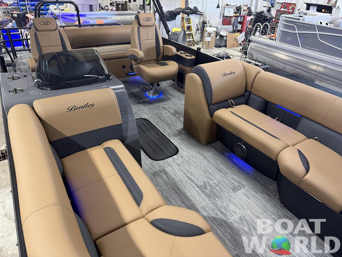 2027 Bentley Legacy 223 Swingback Tritoon $56995
