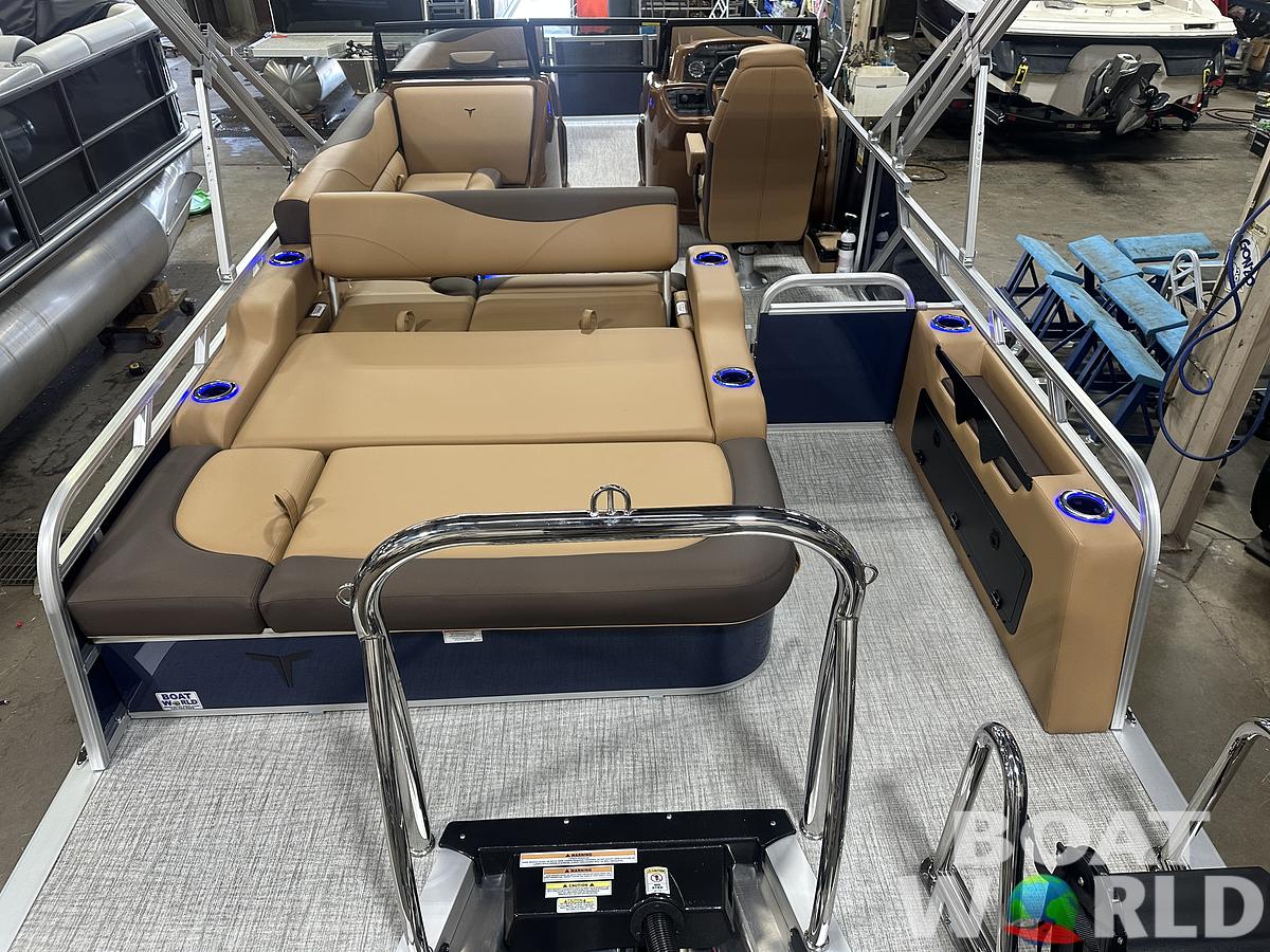 2025 Tahoe Pontoons LTZ 2385 Swingback (VRB) Windshield Tritoon & Honda 4-Stroke EFI