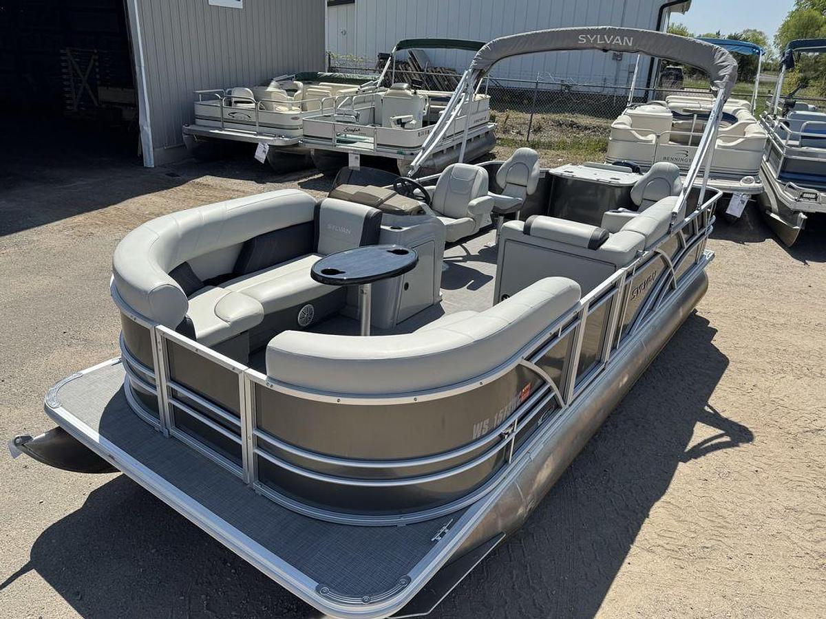 Used 2023 Sylvan 820 Party Fish Pontoon