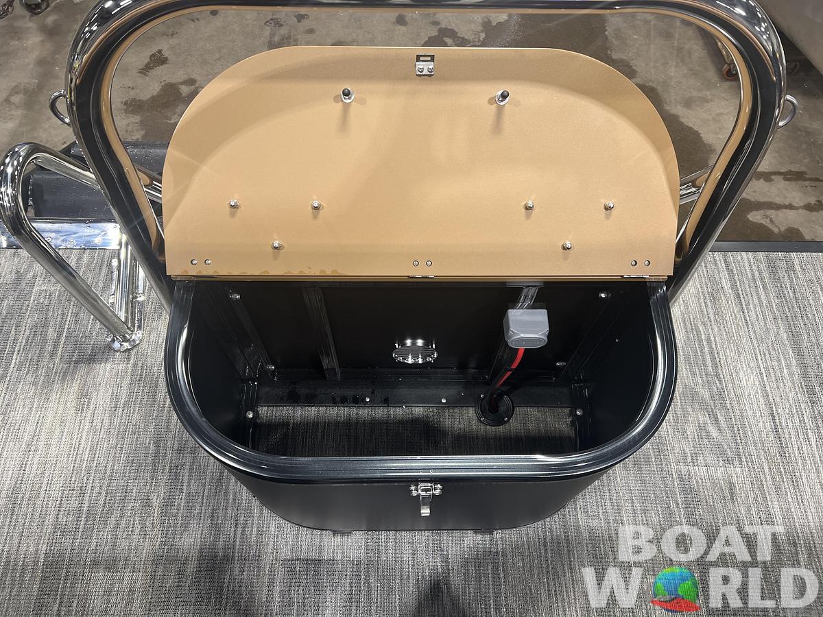 2026 Tahoe Pontoons Cascade 2385 Quad Lounge Tritoon