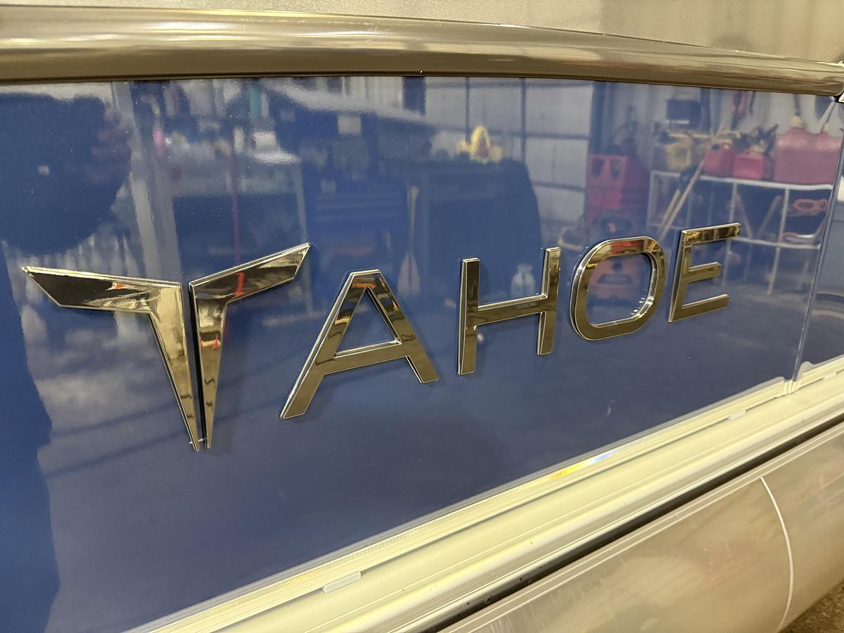 2025 Tahoe Pontoons Cascade 2385 Quad Lounge Tritoon & 225HP 4-Stroke