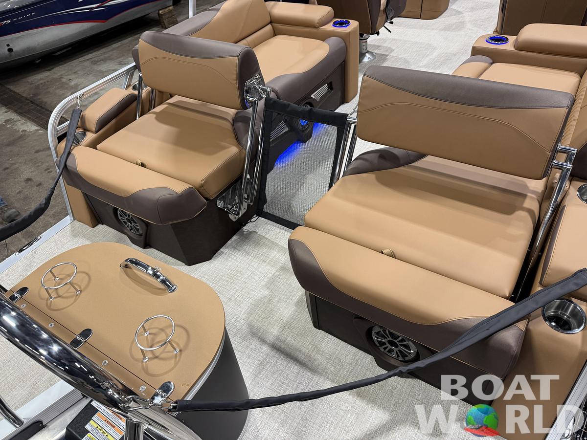 2026 Tahoe Pontoons LTZ 2385 Quad Lounge Shift SS Tritoon 