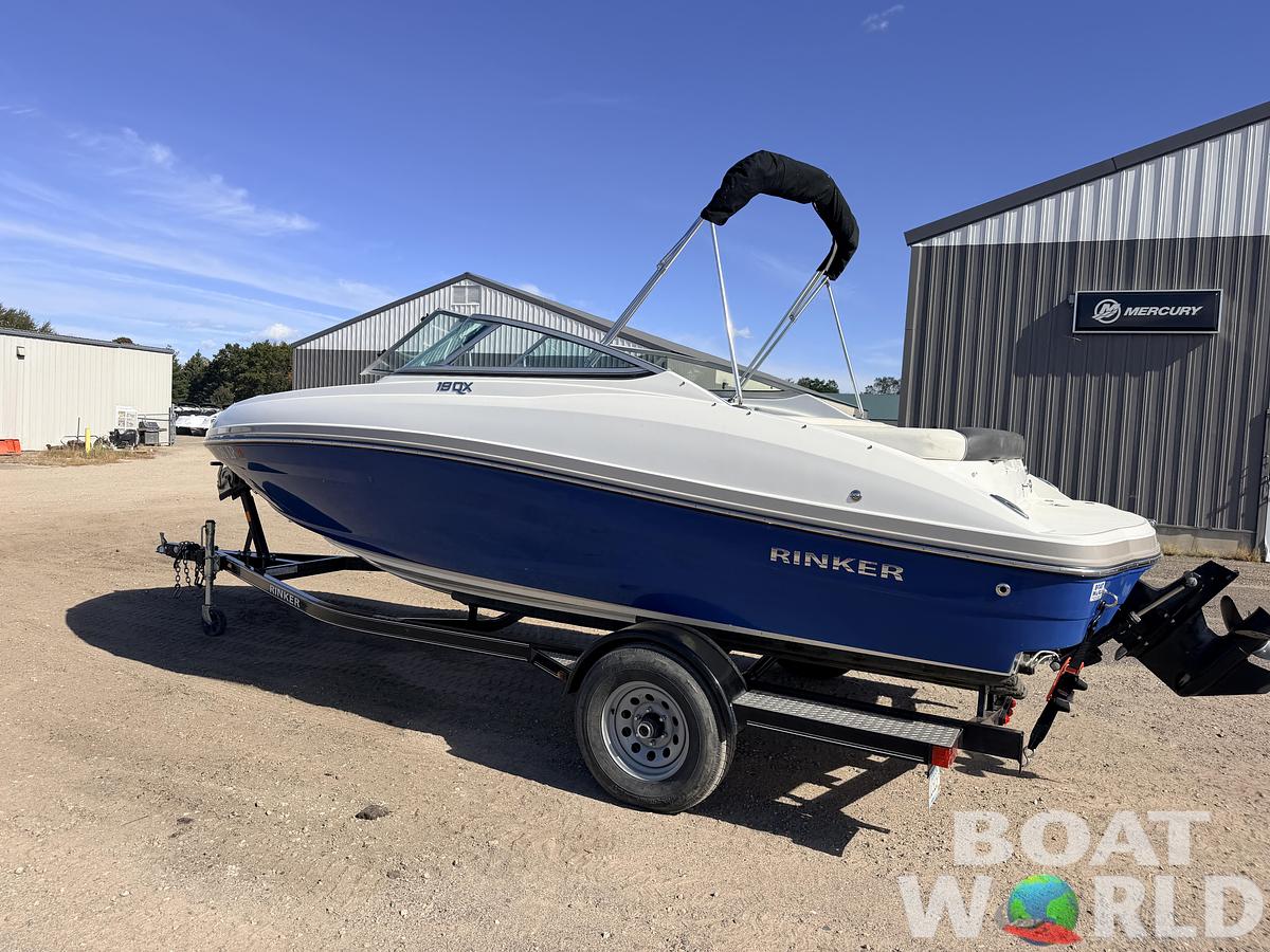 Used 2017 Rinker QX19 Bowrider & 250HP 4.5L V6 Mercruiser -$17,995