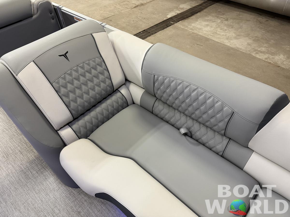2025 Tahoe Pontoons Cascade 2385 Elite Cruise Tritoon & Honda 4-Stroke EFI