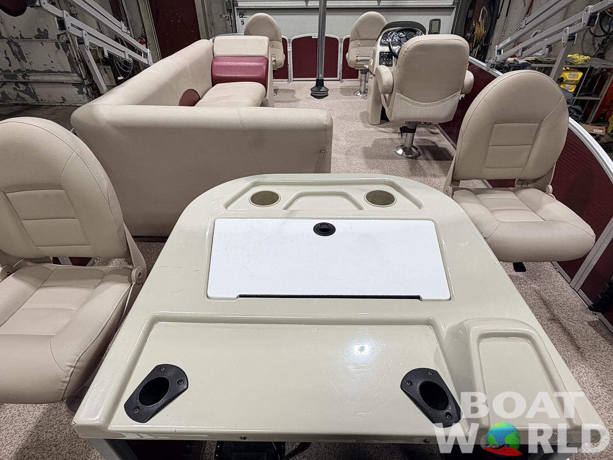 Used 2016 Weeres 200 Allure Fish Pontoon