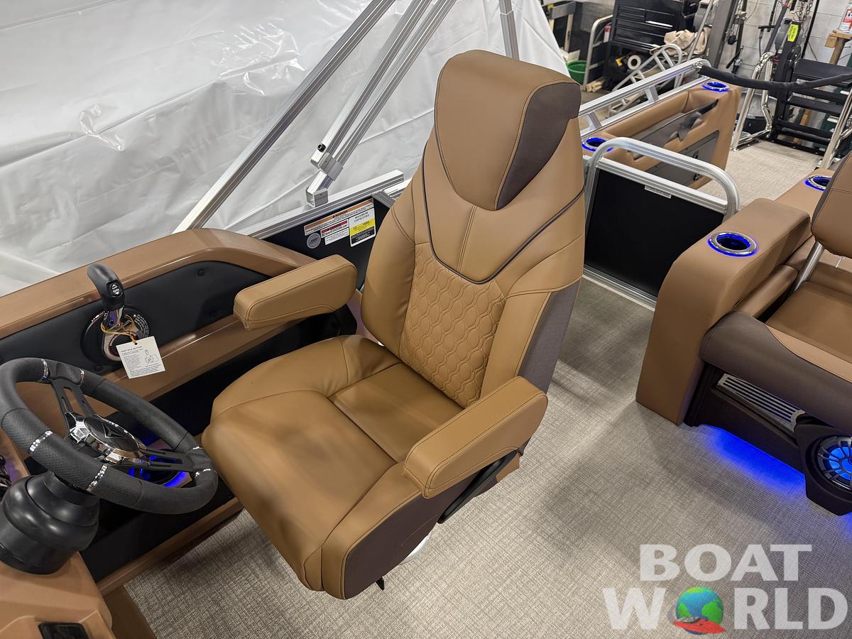 2026 Tahoe Pontoons LTZ 2385 Swingback (VRB) Tritoon 