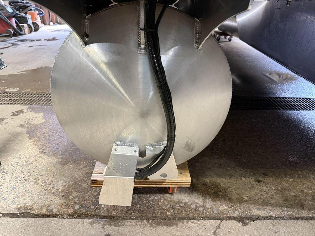 2026 Bentley Pontoons Legacy 220 Swingback & Honda 4-Stroke EFI