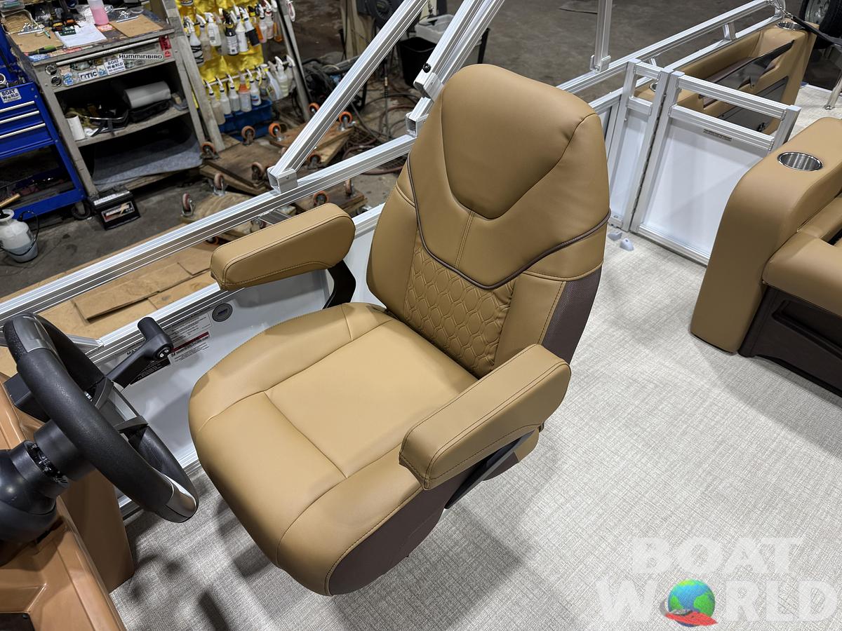 2026 Tahoe Pontoons Sport 2180 Swingback (VRB)