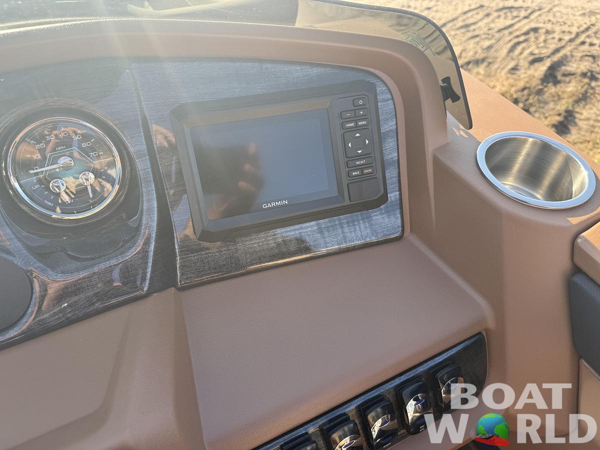 2025 Tahoe Pontoons LTZ 2385 Entertainer