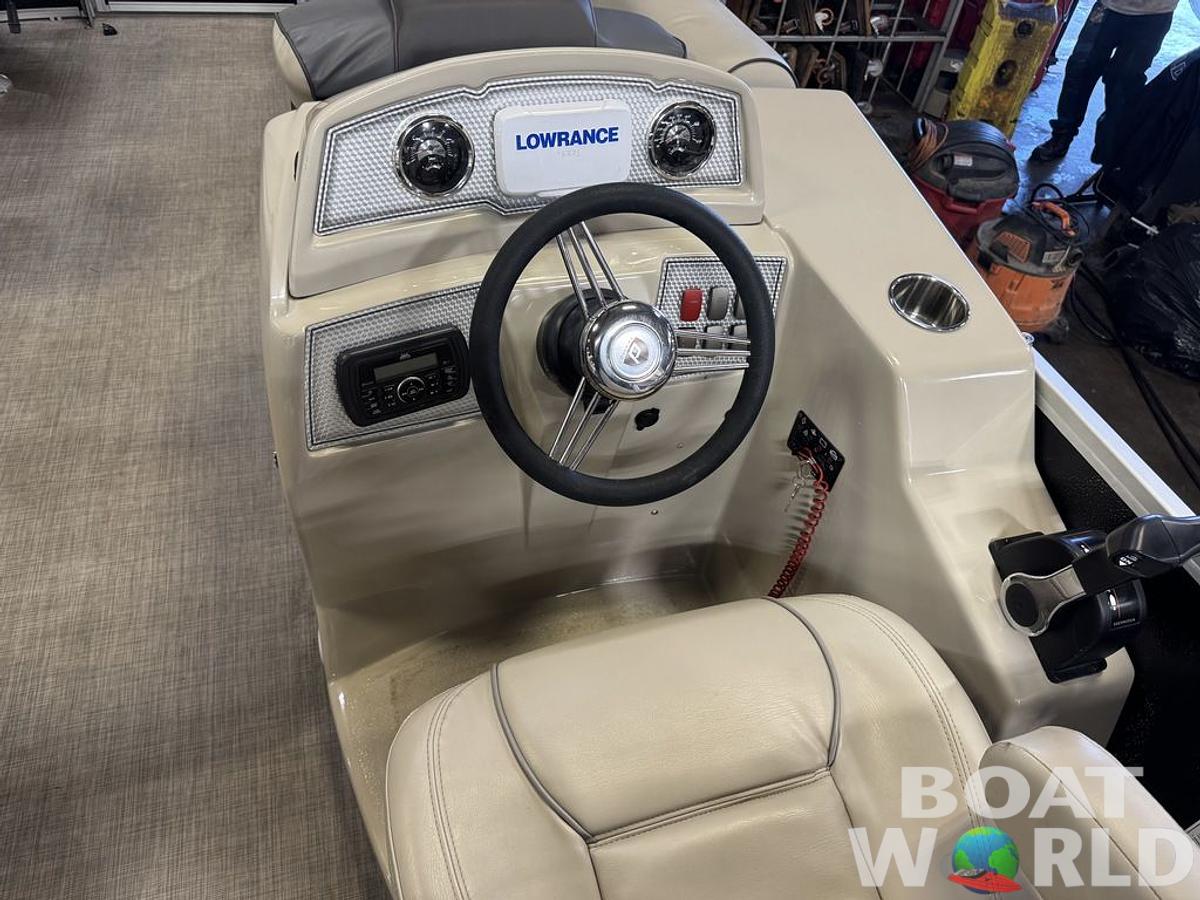 Used 2018 Premier SunSpree 220 DL Pontoon