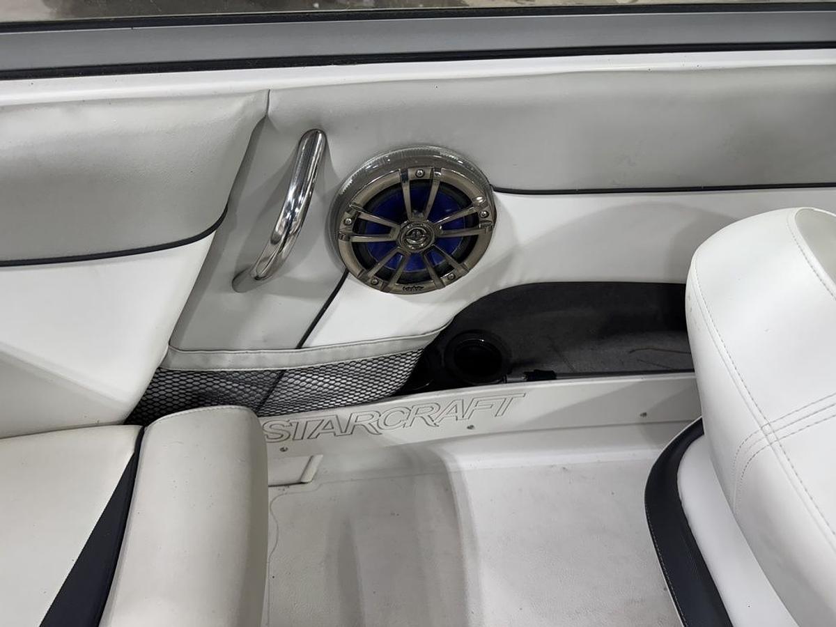 Used 2015 Starcraft Marine Runabout Limited IO 1918 RE I/O