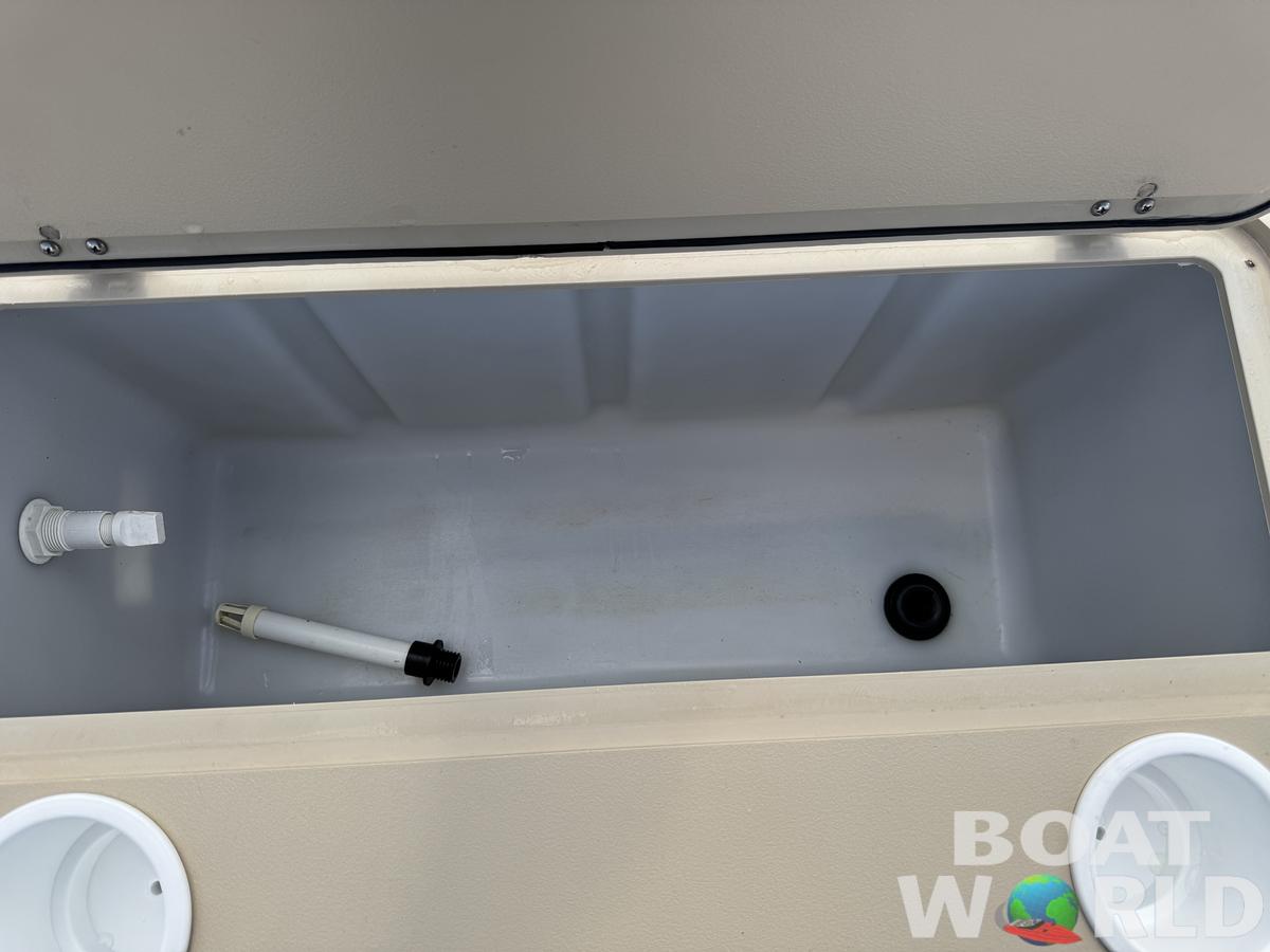 Used 2018 Sylvan Mirage 820 4-PT Pontoon