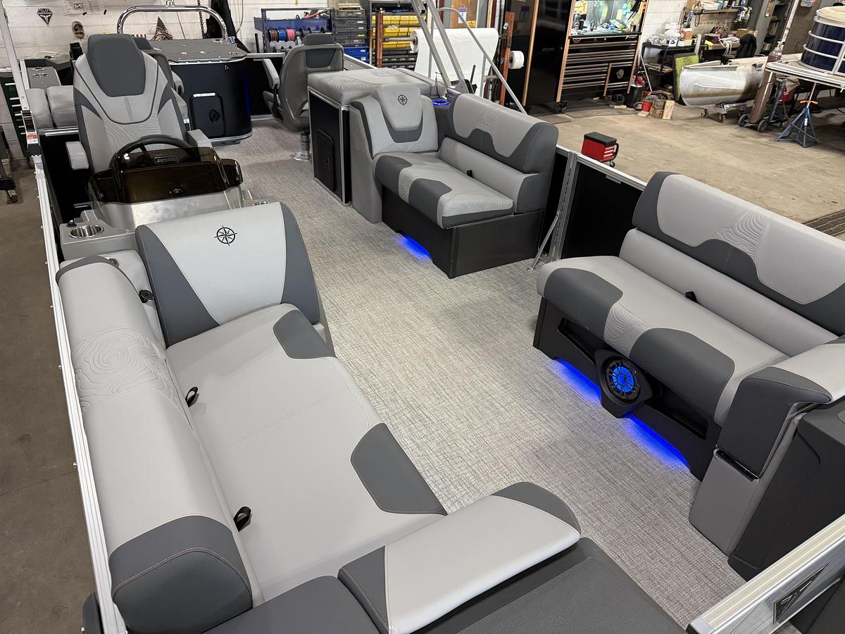 2025 Tahoe Pontoons GEOfish 2385 Rear Fish Tritoon & Honda 4-Stroke EFI