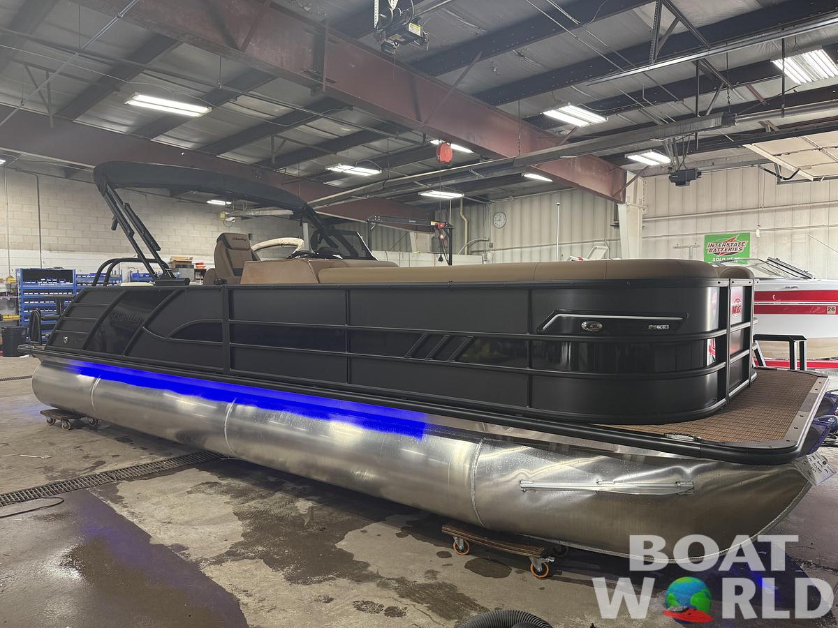 2027 Bentley 300HP Elite 253 Swingback Tritoon $79,995