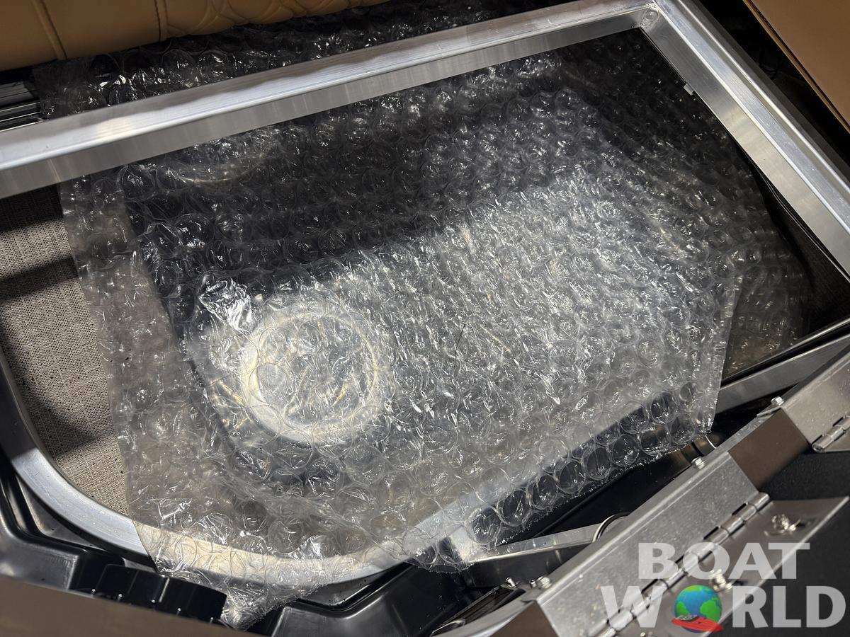 2026 Tahoe Pontoons LTZ 1985 Cruise Rear Bench (CRB) 