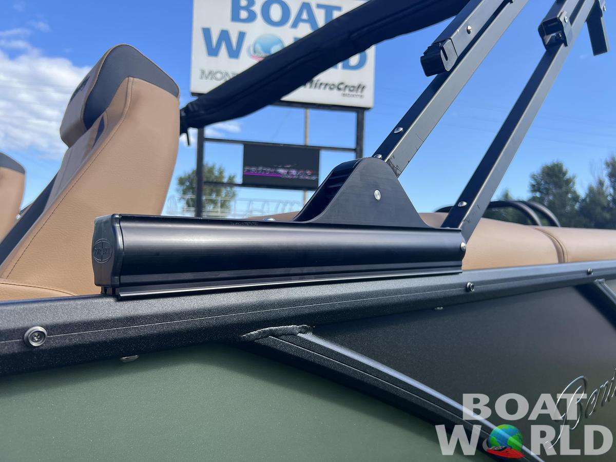 2026 Bentley Pontoons Elite 223 Admiral Quad Lounge Tritoon