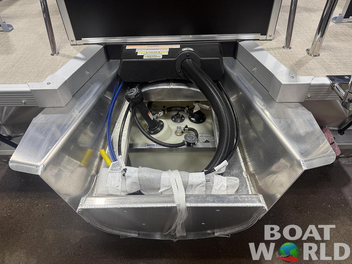 2026 Tahoe Pontoons Sport 2385 Rear Fish Tritoon