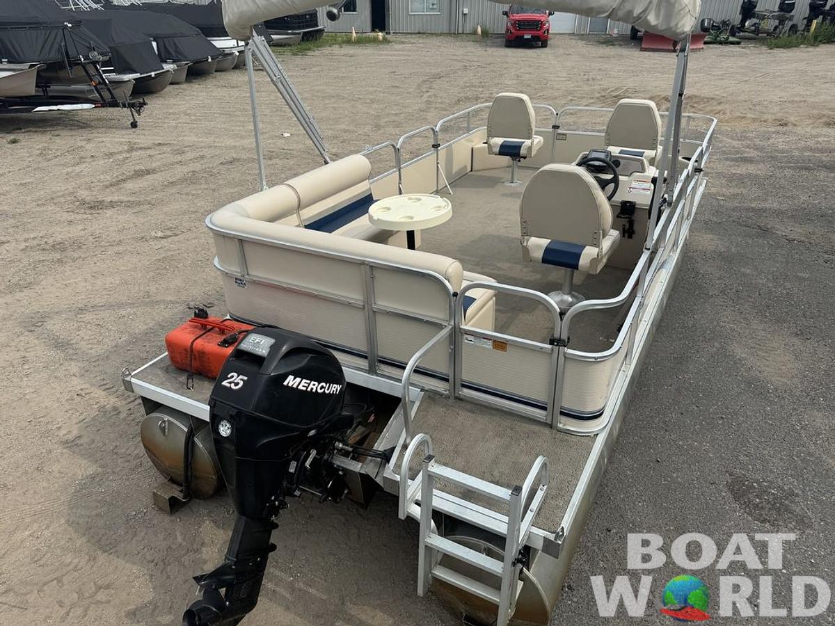 Used 2010 Weeres Cadet Fish 18' & Mercury 4-Stroke