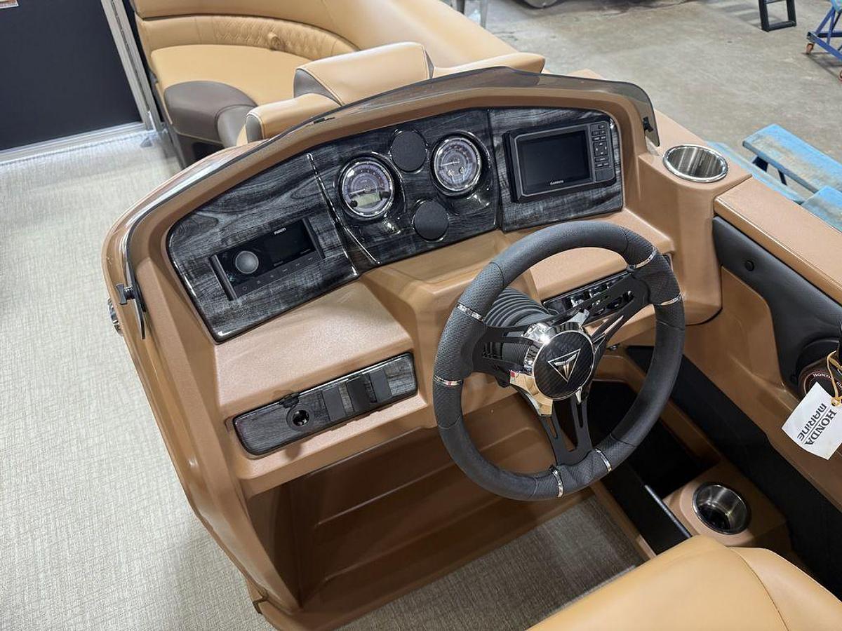2025 Tahoe Pontoons LTZ 2385 Quad Lounge Shift Flip & Honda 4-Stroke EFI