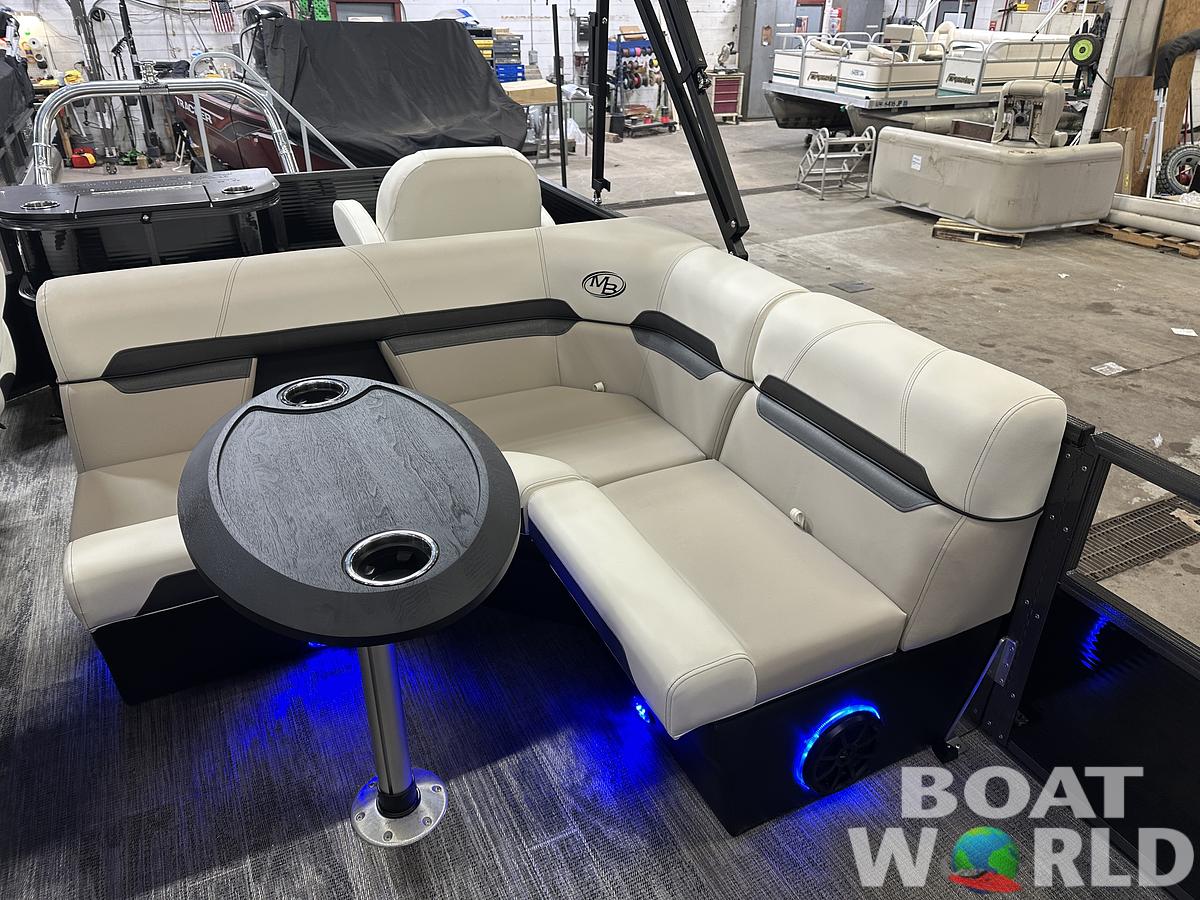 2025 Montego Bay 8522 Fish & Cruise Tritoon & Honda 150HP 4-Stroke EFI