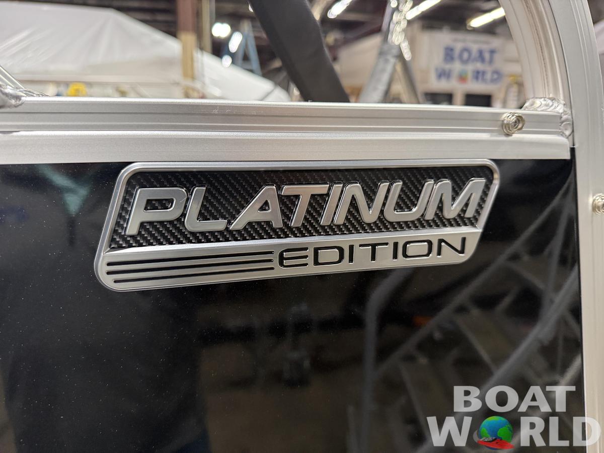 2027 Tahoe LTZ 2385 VRB SE Swingback Pontoon $41995