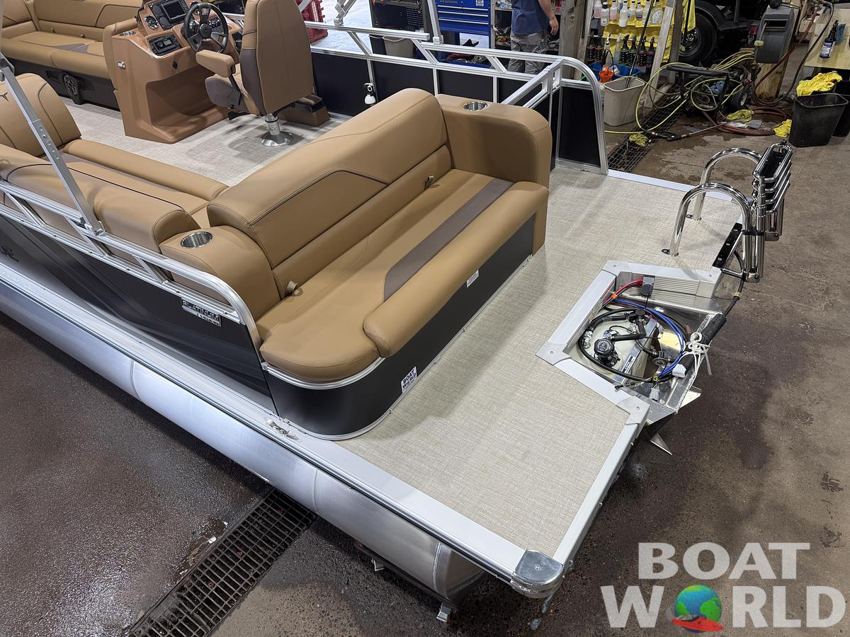 2027 Tahoe Pontoons Sport 2380 Cruise Rear Bench (CRB) $31995