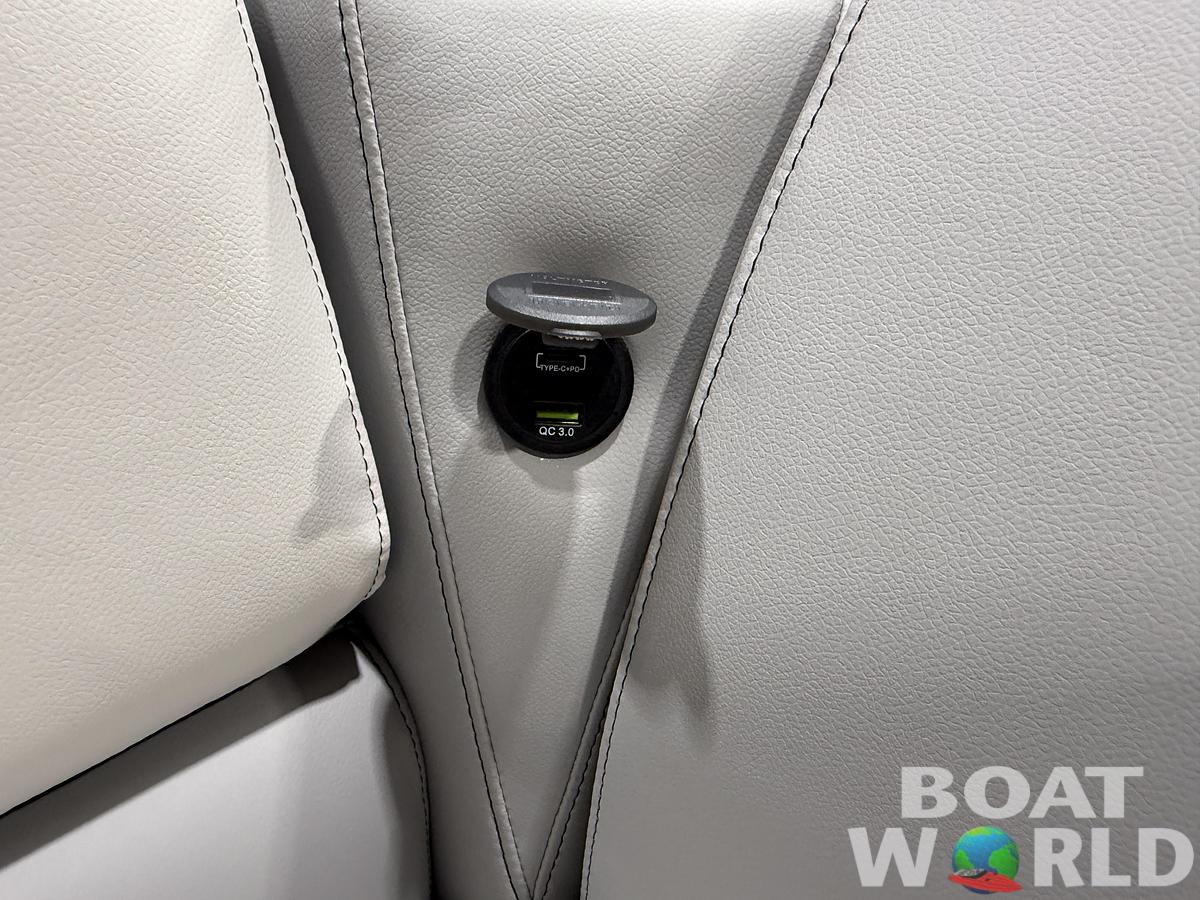 2026 Tahoe Pontoons Sport 2185 Swingback (VRB) 