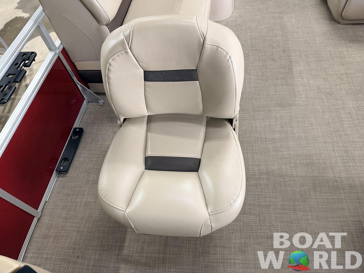 Used 2019 Sun Tracker  Fishin Barge 22 DLX XP3 Tritoon & 150HP Mercury 4Stroke - $39,995