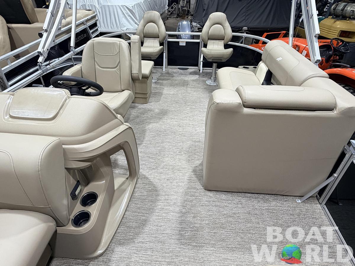 Used 2022 Starcraft LX 20 Fish & Cruise Pontoon