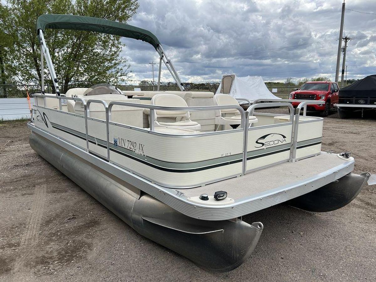 Used 2005 Bennington Sedona F21 Pontoon