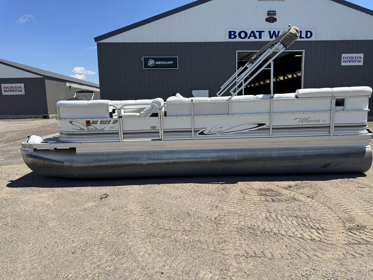 Used 2003 Weeres 220 Sun Deck SE Pontoon