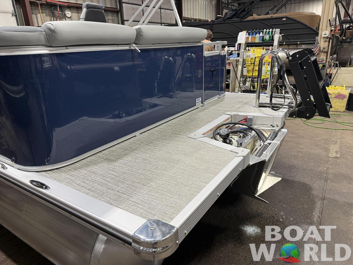 2026 Tahoe Pontoons LTZ 2185 Cruise Pontoon 