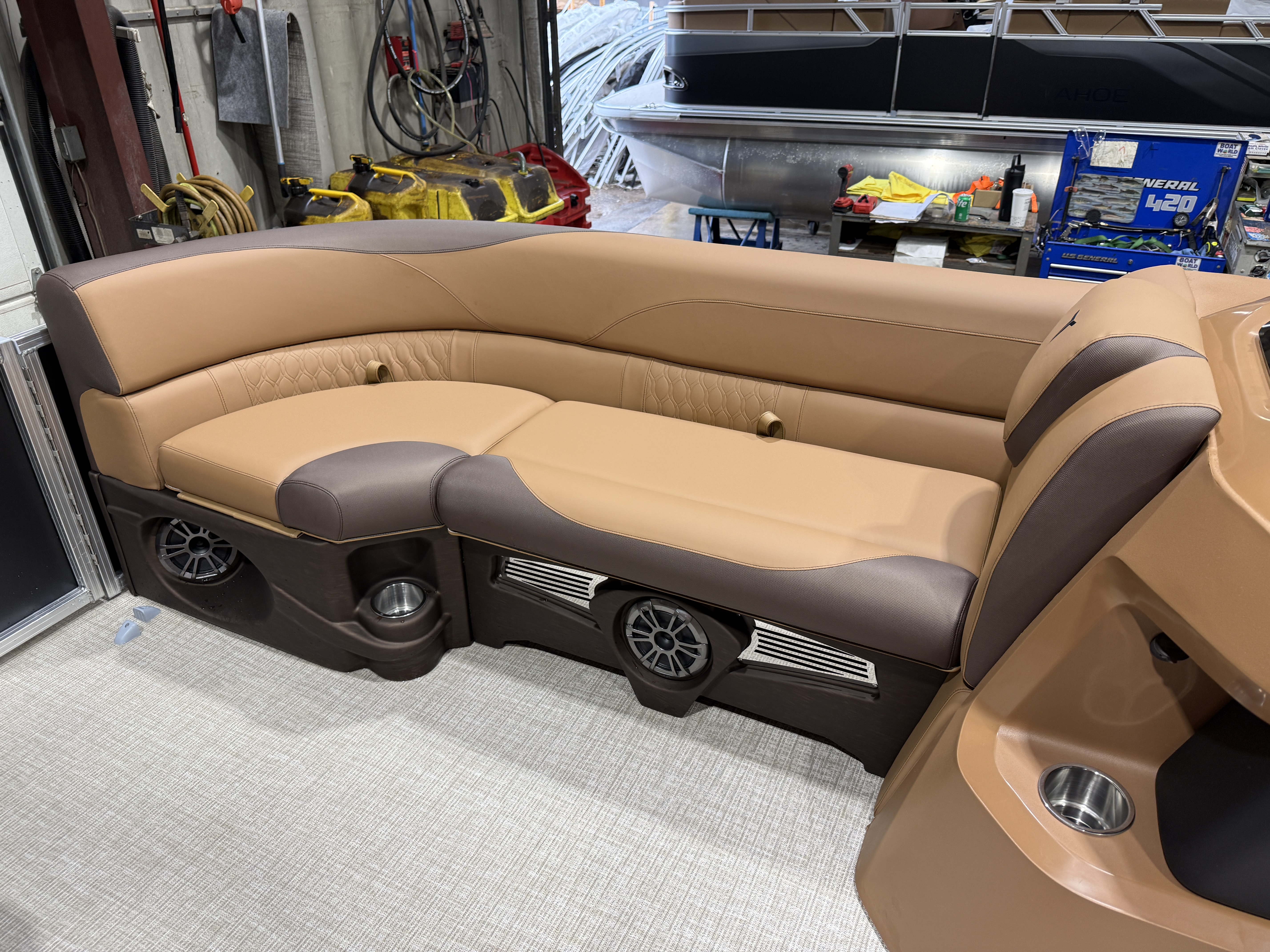 2027 Tahoe LTZ 2385 VRB SE Swingback Pontoon $42995