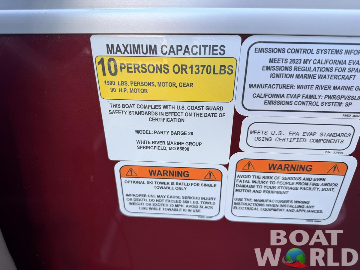 Used 2023 Sun Tracker Party Barge 20 DLX & 90HP Mercury 4Stroke -$27,995