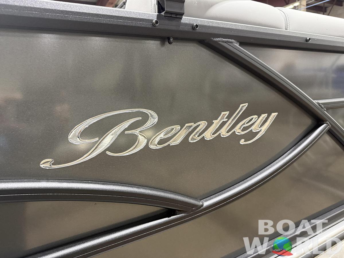 2027 Bentley Legacy 220 Navigator Quad Lounge Pontoon $41995
