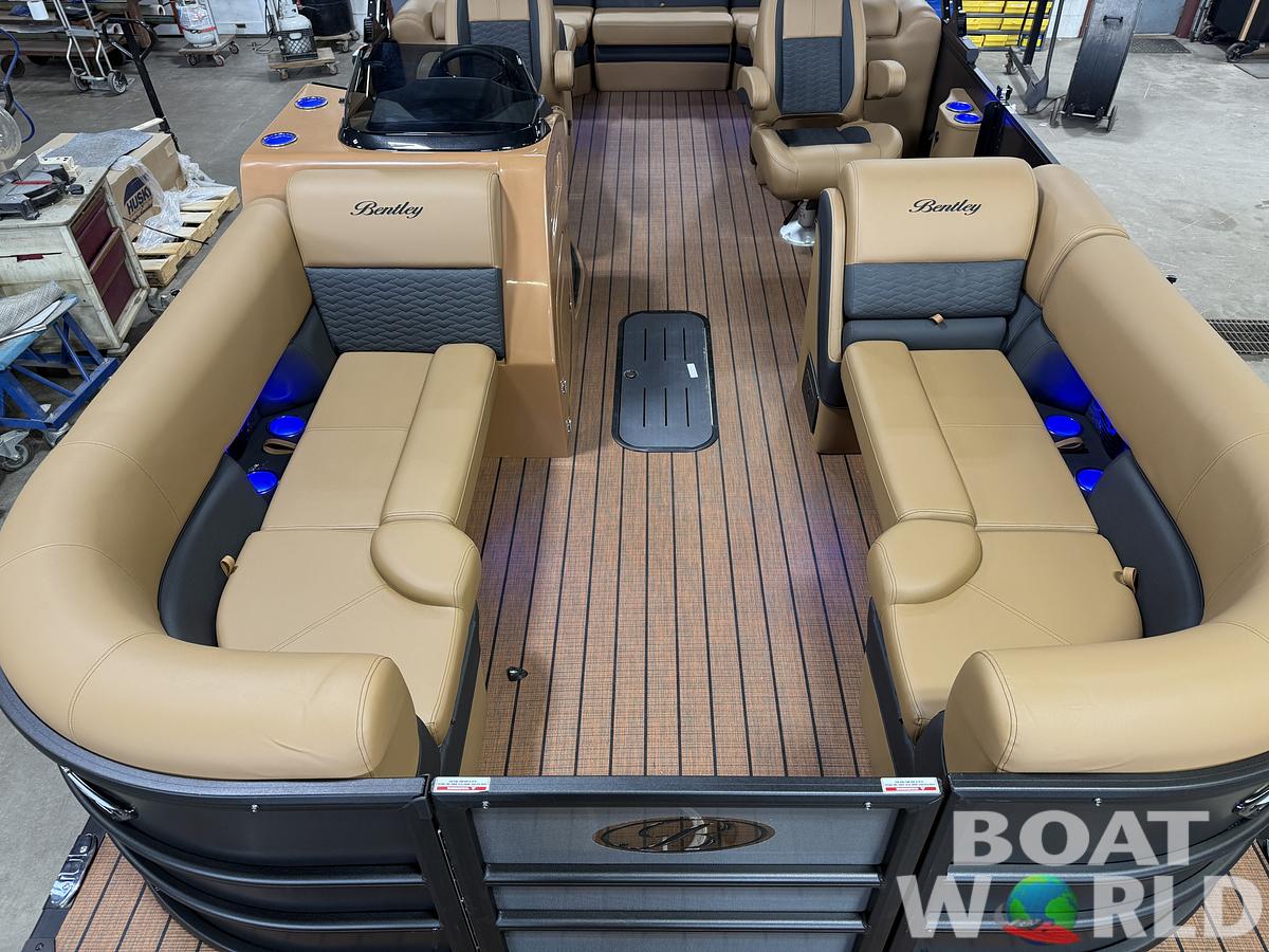2026 Bentley Pontoons Elite 223 Admiral Quad Lounge Tritoon