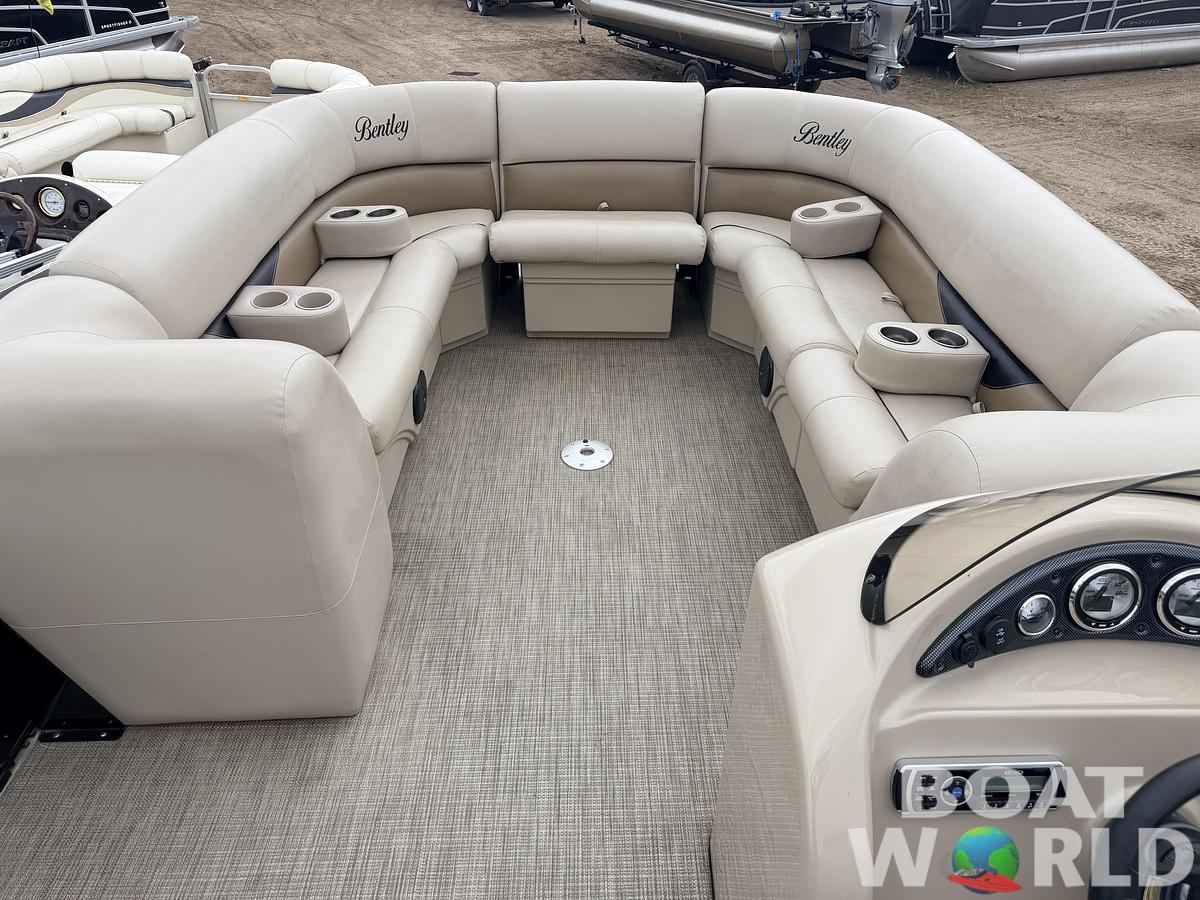 Used 2018 Bentley Encore 240 Cruise SE & 150HP Mercury 4Stroke -$29,995