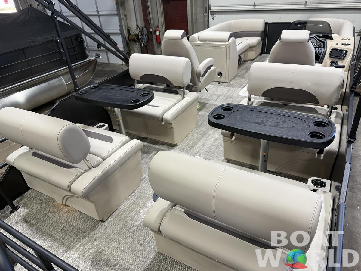 2027 Bentley Legacy 223 QSB Swingback Tritoon $55995