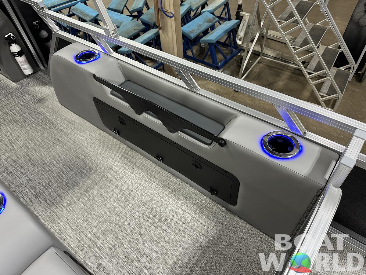 2025 Tahoe Pontoons LTZ 2385 Swingback (VRL) Tritoon & Honda 4-Stroke EFI