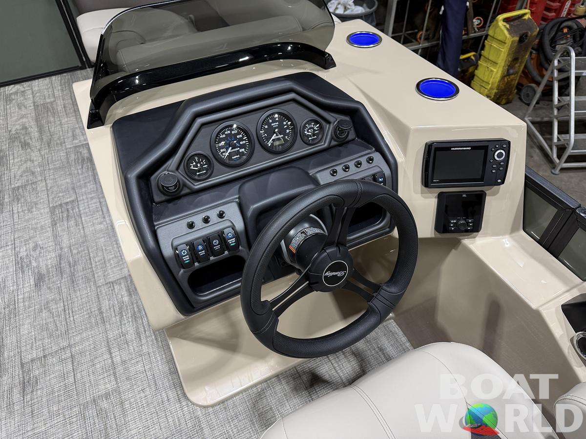 2026 Bentley Pontoons Legacy 220 Swingback