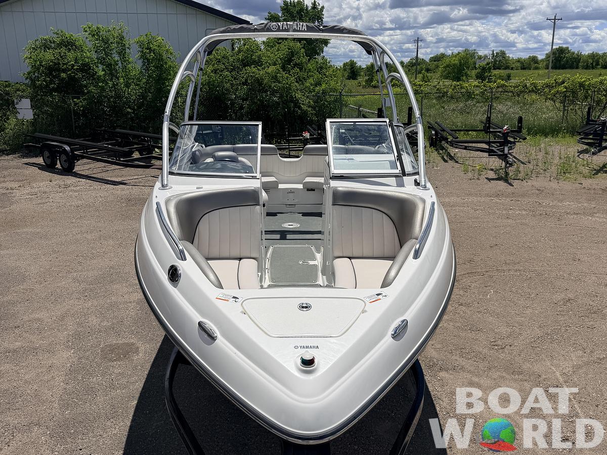 Used 2008 Yamaha AR 230 HO Jet Boat 320HP Twin Engine -$29,995