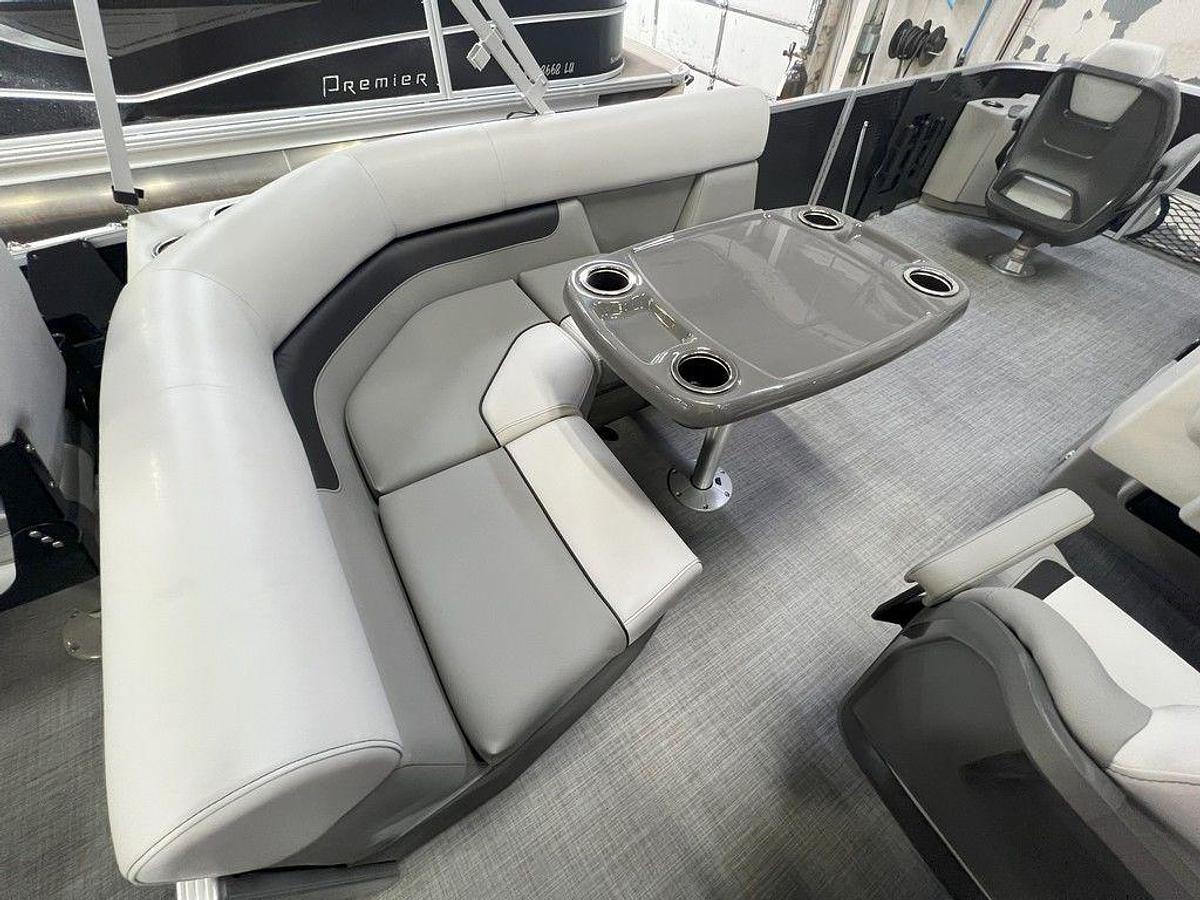 2025 Princecraft 21 Sportfisher 4-S Quad Fish Pontoon & Mercury 4-Stroke EFI