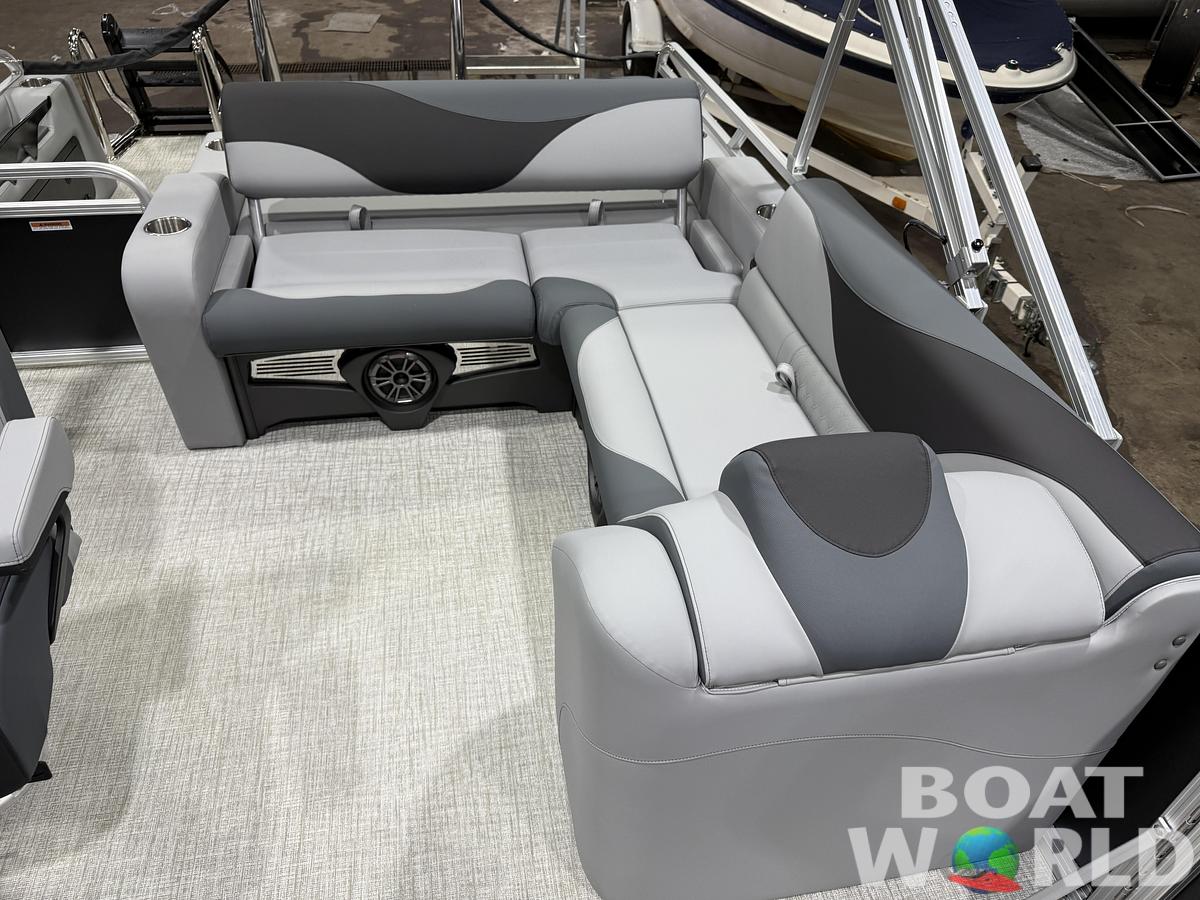 2027 Tahoe LTZ 2385 VRB SE Swingback Pontoon $42995