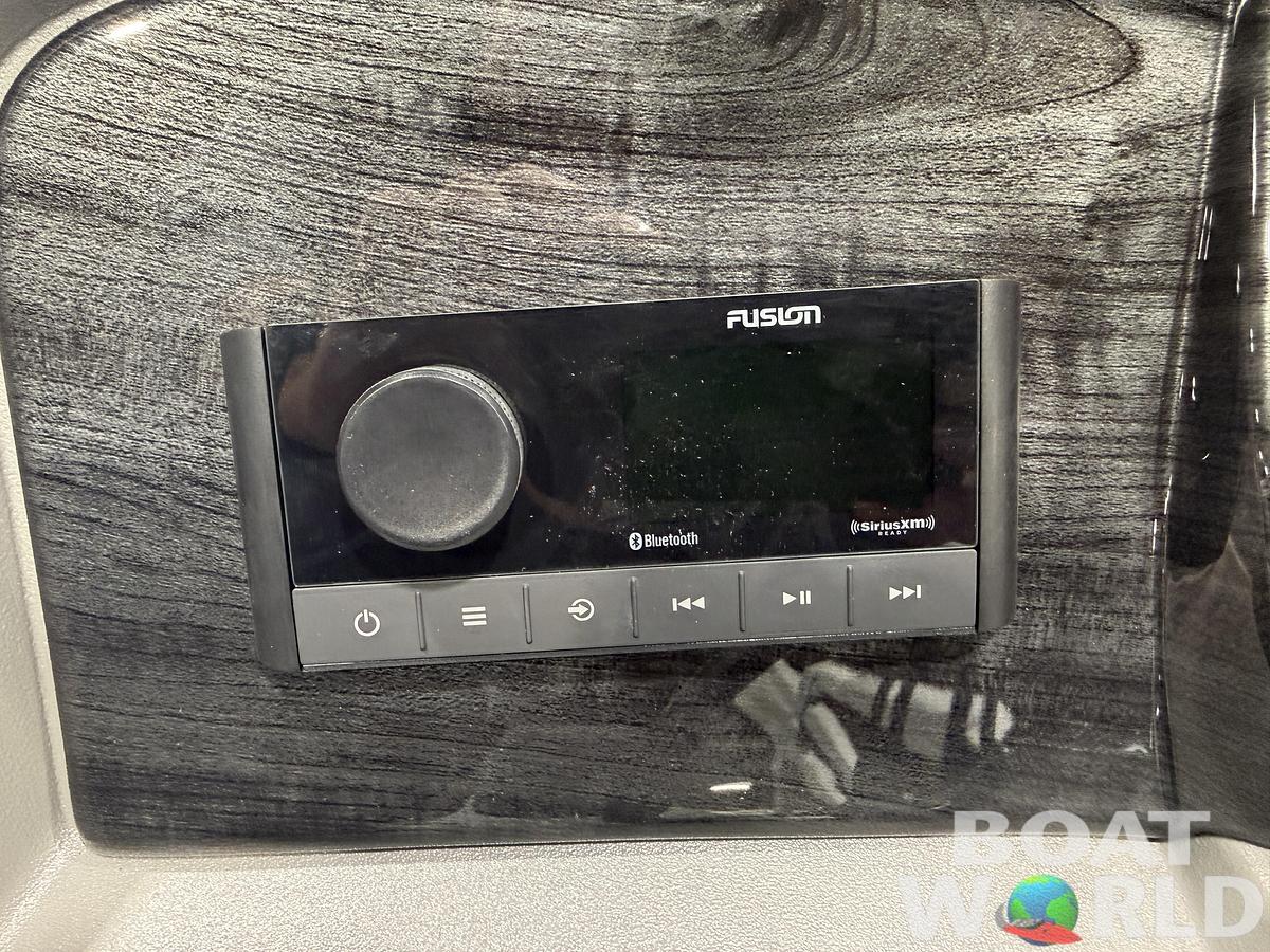 2026 Tahoe Pontoons LTZ 2385 Swingback (VRB) 