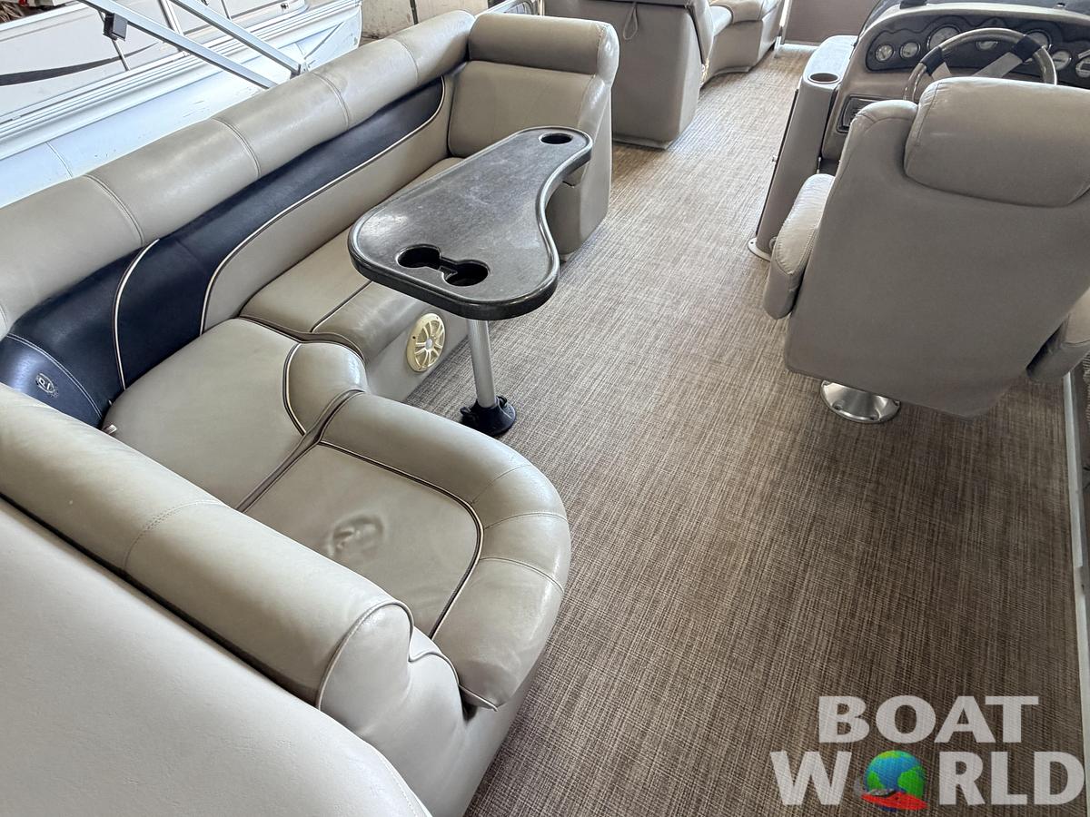 Used 2007 Premier 210 Legend