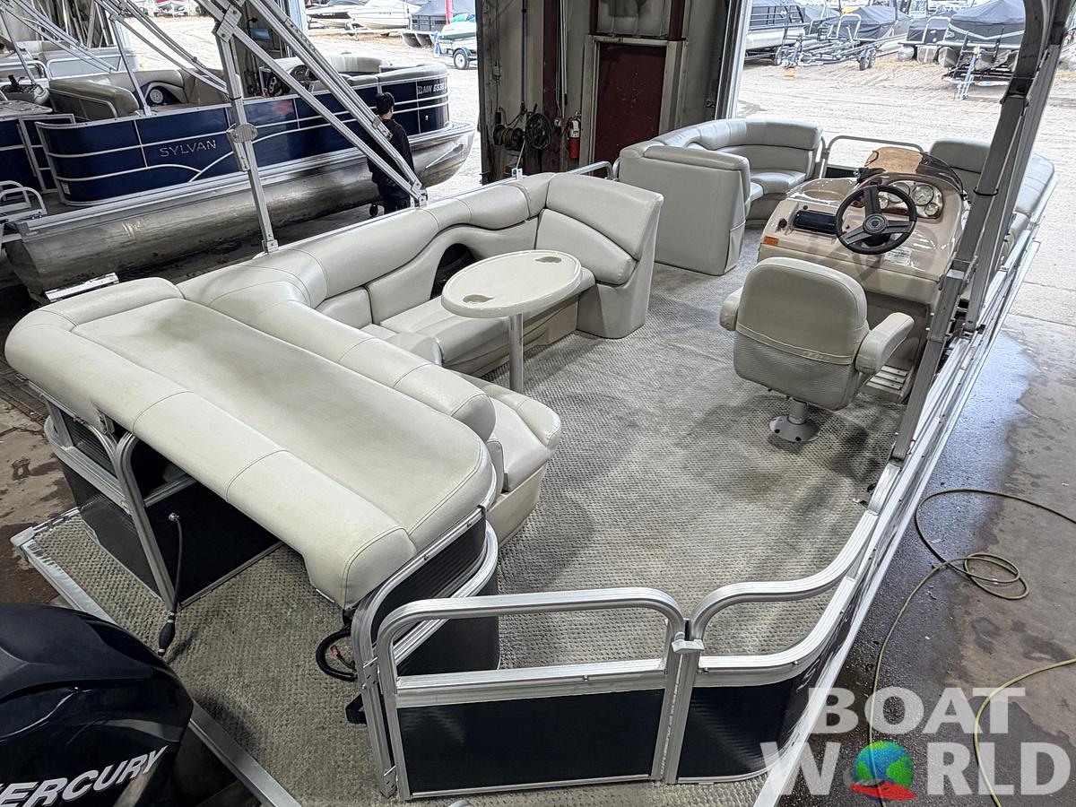 Used 2010 Starcraft StarDeck 8522 & 50HP Mercury 4Stroke -$14,995