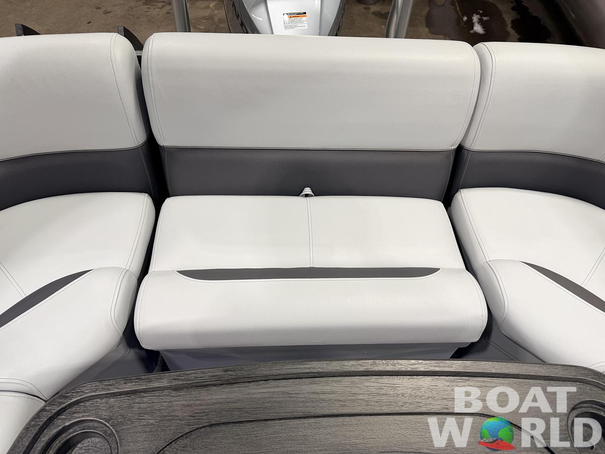 Used 2024 Bentley Pontoons Legacy 223 Navigator Quad Lounge Tri-toon Pontoon & 150HP Honda 4-Stroke EFI